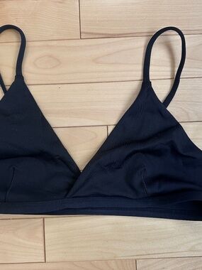 Left on Friday Sweet Victory Top (Black)